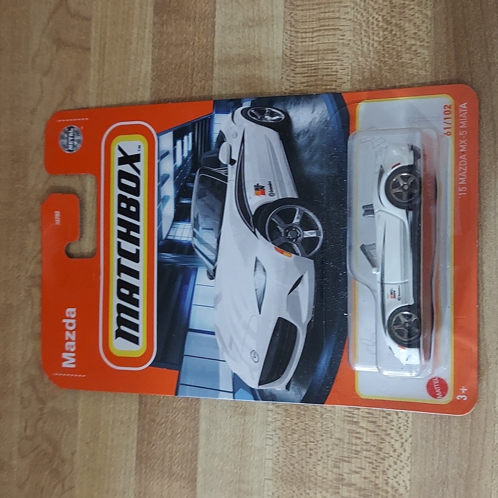 Matchbox '15 Mazda MX-5 Miata